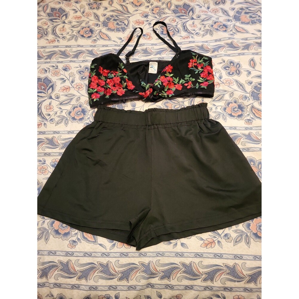 Womens iHeartRave top and bottom set